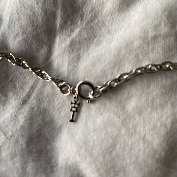 021)VINTAGE Trifari necklace - Picture 5 of 7